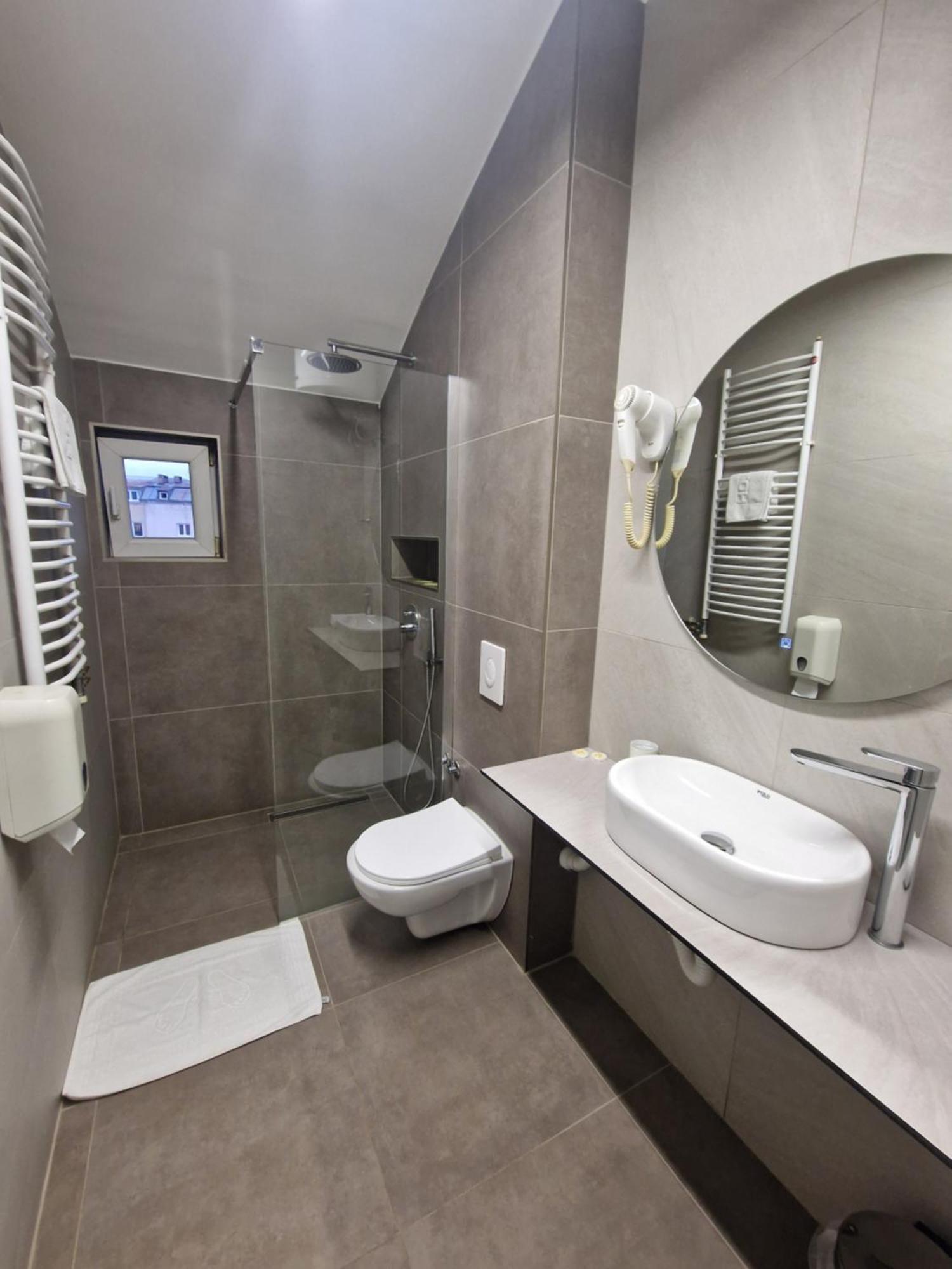 Hotel S Berane Extérieur photo